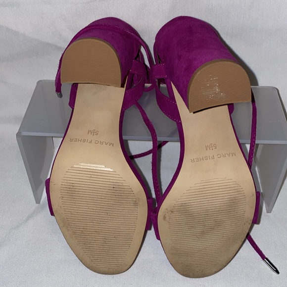 Marc Fisher Fuchsia Ankle-Tie Block Heel Suede Heels Size 5.5 31/2" heels - Picture 8 of 8